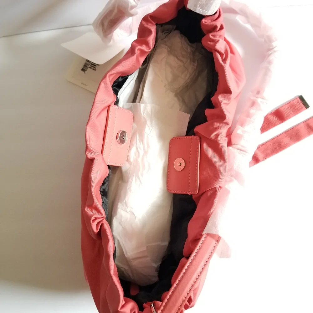 Alexander McQueen Mini Crossbody Bag Coral - Picture 7 of 10